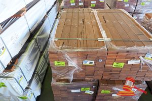 49 · PACK OF JARRAH DECKING 86 x 19 x 1.2MT, FEATURE, 144 LM, PACK# 320028703, TRANSPORT DIMS - L 1200 x H 450 x W 500.