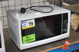 79 · 1 X ANKO MICROWAVE OVEN, MODEL: P70B20AP-ST, UNTESTED - USED