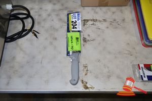 204 · SOLLOGEN 18CM SANTOKO KNIFE