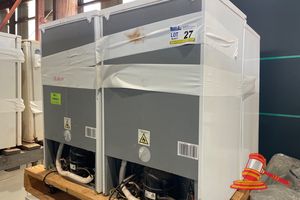 1 X DAEWOO REFRIGERATOR, MODEL: FR-093R, 80L, 720MM H X 440MM W X 450MM D, 3 X WESTINGHOUSE BAR FRIDGES, APPROX; 480MM D X 500MM W X 760MM H, SOME MARKS, UNTESTED, ON A PALLET