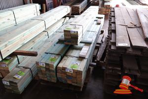 34 · PACK OF PINE, 70mm x 35mm x 40 x 3MT=120LM