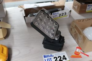WORK LIGHT TO SUIT DEWALT 20V BATTERY, UNTESTED