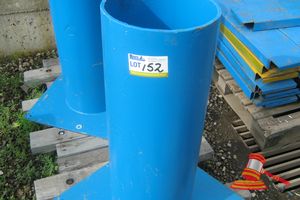 152 · 3 x STEEL PIPE BOLLARDS, BLUE, APPROX 850 x 310 DIA