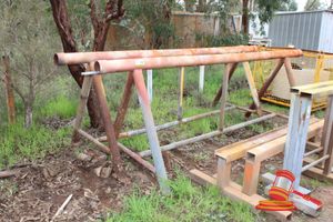 19 · 2 X HD STEEL (PIPE) STANDS. APPROX 3400 X H1200MM