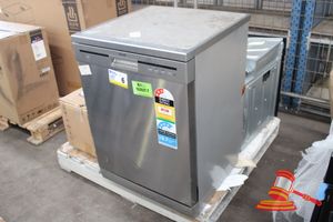 6 · EURO DISHWASHER ED6004X, REPORT AS PUMP DOES NOT WORK, WATER LEAKING FROM FRONT AND BACK, (NO TRAY) UNTESTED - NO WARRANTY/ RETURN / DAMAGED/ CREDIT RETURN, AS IS - INSPECTION RECOMMENDED