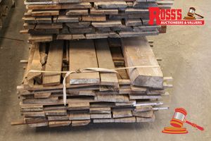 PIN200-PINE STANDARD AND BETTER GRADE 100-230x25-85mm - Rough Sawn Boards - 3@ 2.5-3.1m, APPROX 93lm