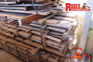 Ysb201 - Yellow Stringy Bark Standard And Better Grade 110-250x20-25mm Rough Sawn Boards - @ 2.8-3.4m, Approx 312lm