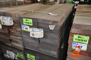 84 · JARRAH SKIP DRESSED, STD & BTR, 190mm x 36mm, 25LM, RANDOM LENGTHS, QTY 0.190M3 (L1450 x W400 x D400 TRANSPORT SIZE ONLY APPROX) (PACK# 2479715)