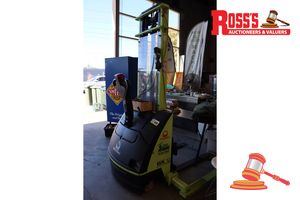 406 · PRAMAC ALLIED ELECTRIC PALLET LIFTER, MODEL: GX 13/35 STADDLE PLUS, SERIAL: PLI0017287, DOM: 2008, HRS SHOWING: 2158, LOAD CAPACITY: 1200kgs, UNLOADED WEIGHT: 571kgs, 24V, WITH KEY, UNTESTED