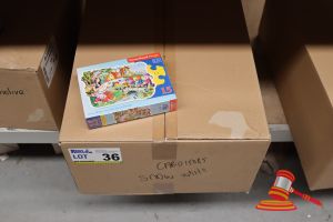 Box Of Castorland Puzzles - Snow White, All Unopened