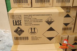 427 · 2x BOXES OF CLEAN EASY HEAVY DUTY DRAIN CLEANER, 1L PER BOTTLE, 20x BOTTLES TOTAL