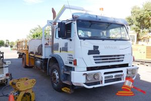 16 · 2008 IVECO ACCO T/TOP TRUCK 4 X 2, WHITE, AUTOMATIC, DIESEL, REG: UNLICENSED, ODO -55,940 KMS SHOWING ON CLOCK, VIN# 6F22223008DR00766, ROPS 2 x SIDE STEP UPS TO TRAY, 2 x TRAY MOUNTED HOSE REELS - SAFETY RAILING TO TRAY, TIMBER DECK ON TRAY, RING FEEDER, ALLISON TRANSMISSION - 7791 HOURS SHOWING, HUSKY 2150 ON TRAY, 2 X HOSE REELS, TOOL BOX ON TRAY, KEY# 190, Condition: Condition: Mechanical Condition Unknown, Missing Part of Front Grill, Rust Across Vehicle, Part Of Dash Missing.DENT TO FRONT 