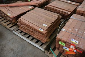 Pack Of Jarrah Decking, Feature, 086 X 019, 108lm, , 9.82m2 With 9.5mm Gap (Pack No: 320026250) Transport Dims Pack Size L900 X W520 X H450