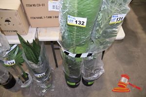 132 · BANANA TREE 220CM