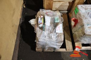319 · 1 X PALLET OF CATERPILLAR PARTS, APPROX 13 X BOXES, INCLUDES: CAT INJECTOR GP P/N:647-0750, CAT PUMP GP P/N:394-1398, (POSS UNUSED, BOXED) (S44#RITM083544, DR# 1721)