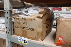 333 · 20x WHITE SHORT SLEEVE CHEFS JACKETS, SIZE: M