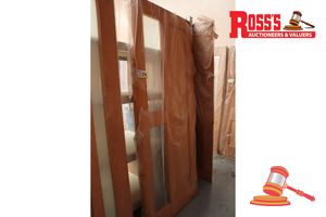 374 · TIMBER DOOR WITH 2x GLASS PANELS, CODE: ED 31, 2020 x 870 x 38mm
