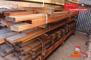 78 · SBG201 - SYDNEY BLUE GUM STANDARD AND BETTER GRADE 10Ox25-27mm Rough Sawn Boards -@ 3.0-3.2m, APPROX 130lm