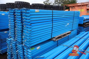 16 X Pallet Racking Uprights Approx 4.8m High 850mm Deep, Approx 84pcs Cross-Beams 2600mm Wide