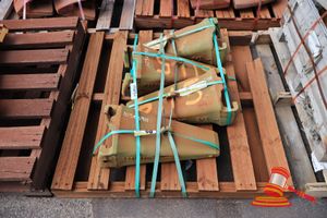 4 X Esco Excavator Tooth Assembly, Type Sv2, Model: 85sv2s, Approx 900mm (Multiple Pieces, Strapped On Pallet)