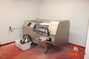 2022 Trief Twister Cube Cutter (Mixer/Dicer). 3 Phase (Plug). Approx 2000 X 1200-1600 X H1250mm. Includes Shredding Blade And Accessories In Tub. Note: Removed From Service 24th July 2026. Purchaser To Provide Hiab For Loading