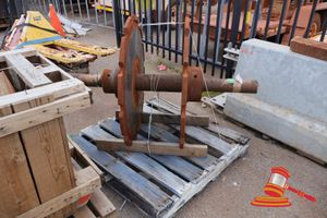Shaft Assembly, Tail Receiver, P/N- 21362, Part Dimensions: Shaft 100mm Thick And Approx 1600mm L, Disks 30mm Thick, 1020mm Accross, On Pallet.