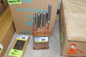 94 · KNIFE BLOCK SET