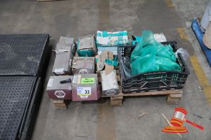 33 · ASSORTED BRIGHTON BRIMICK NUTS & BOLTS AND FITTINGS (BOXED) ON PALLET