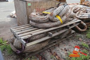 13 · 2 X DYNEEMA ROPES, 20M LONG, 150T SWL