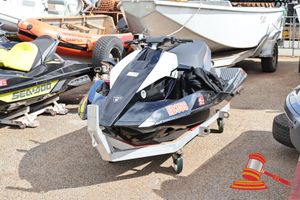 Benelli Series R Jet Ski Black/White, Year Unknown Reg #: ED359, Expiry: 12/2026 HIN: AT-HSRJ0050B909 Features: Fabric Cover, Storage Container (in built). Condition: **Scratched Sides, Loose Left Brake on Handle.** Panel: FAIR, Paint: FAIR, Upholstery: FAIR, Overall Condition: FAIR