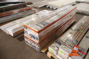 Perma Timber Quickboard Ceiling/Wall Lining - Castellated Profile. Pvc - Arctic White Finish. Easy Instal, Maintenance Free. Size 210 X 2700 X 21mm. 2 Boards Per Pack X 24 Packs (Approx 27.2m2). Unused. Note: Not Suitable For Use In Direct Sunlight Or Strong Reflective Light