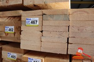 467 · 16x LENGTHS OF NON-STRUCTURAL, UNTREATED PINE TIMBER, APPROX 170 x 35mm x 2.4m