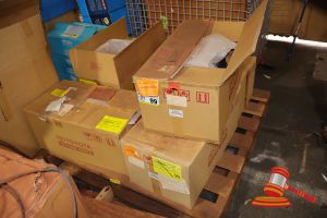 Approx 5 X Boxes Of Toyota Headlamp Assembly Lh 81150dk011, (Boxed), On A Pallet