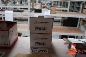 220 · 2x CLOUD STORAGE INTELLIGENT CAMERAS, UNTESTED