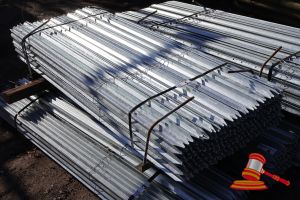 Approx 200 X 1.8m Galvanized Steel Posts, Some Marks