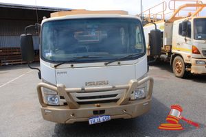 (ASSET ID:TK1142) 2021 ISUZU NNR TRAY TOP TRUCK AUTO, 4x2, BULLBAR, SERIAL# JAANNR85HJ7101689, REG NO - 1HJA-658 (EXPIRY 23/5/206) ODO - 64,259KMS