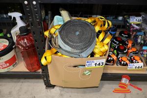 BOX OF VARIOUS ROPES, TWINES, RATCHET STRAPS CLOTHES LINES.
