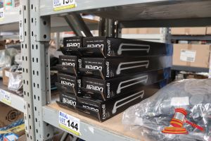 8x Barelli Double Towel Rails, 610mm