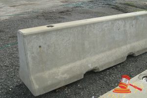 162 · 2 x CONCRETE ROAD BARRIERS 3000mm EACH