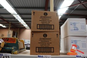 123 · 2x BOXES OF GUARDSMAN REVITALISING NATURAL LEMON OIL, 473ml