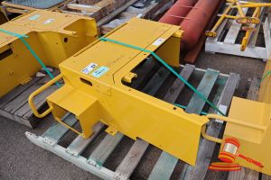 57 · 1 X KOMATSU PANEL COVER, 100015, APPROX; 1.2M L X 1M W X 370MM D, SOME MARKS, ON A PALLET