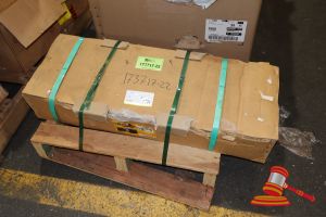 1 X Caterpillar Yoke-Wing, Cat P/N:490-7750, On A Pallet