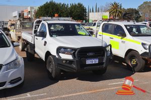 6 · 2022 Ford Ranger Single Cab White, 4 x 4, Auto, 3.2 L Diesel Reg #: 1IYW581, Expiry: 22/07/2026 **Expired - Registration To Be Paid Upon Collection Of Vehicle.** ODO: 93,357 kms Showing on Clock Eng #: P5AT4294434 VIN: MNAUMAF50NW213295 Features: Bullbar, Towbar, Worklight Bar, 2 Spare Tyres, Towball, GMETX 3500 Radio (*Key # 75, WP#4844*) Condition: **Rust & Scratches on Tray, Mechanical Condition Unknown.** Panel: FAIR, Paint: FAIR, Glass: FAIR, Tyres: FAIR, Dash: FAIR, Upholstery: FAIR, Floor