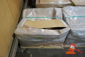 21 · APPROX 35, CATERPILLAR 629-1489 DOOR SEALS, IN A PALLET
