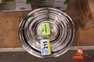 215 · S/S MIXING BOWL SET 10