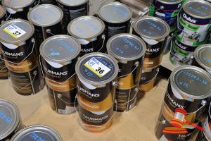36 · 12 X TAUBMANS PROFESSIONAL EXTERIOR GLOSS PAINT, 4L, NEUTRAL, WATER BASED