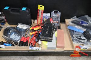 88 · TRAY OF ASSORTED TOOLS, INCLUDES: FROST 19 HSS DRILL SET, IRWIN TOOL SET, WRENCHES, PLIERS, PAINT SCRAPERS, REFLECTIVE TAPE, SCREWDRIVERS, SHARPENING STONES ETC