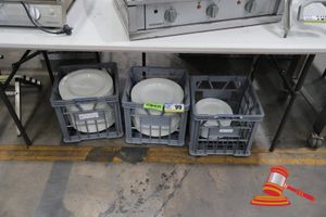 APPROX 3 X CRATES OF WHITE BOWLS, COMMERCIAL GRADE, VARIOUS SIZES