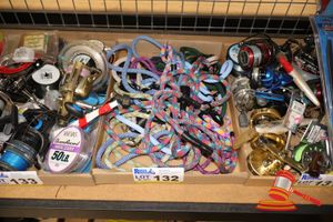 Tray Of Assorted Impawfection Pet Leashes (Unused)