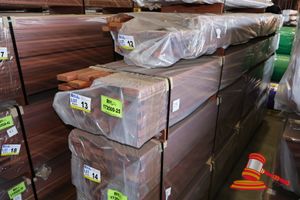 13 · Jarrah 65x20 Decking, Random length, 180 L/M, 12.6M2 WITH A 5mm GAP, TRANSPORT SIZE 3MTR x 400 x 250 (pack# 25)